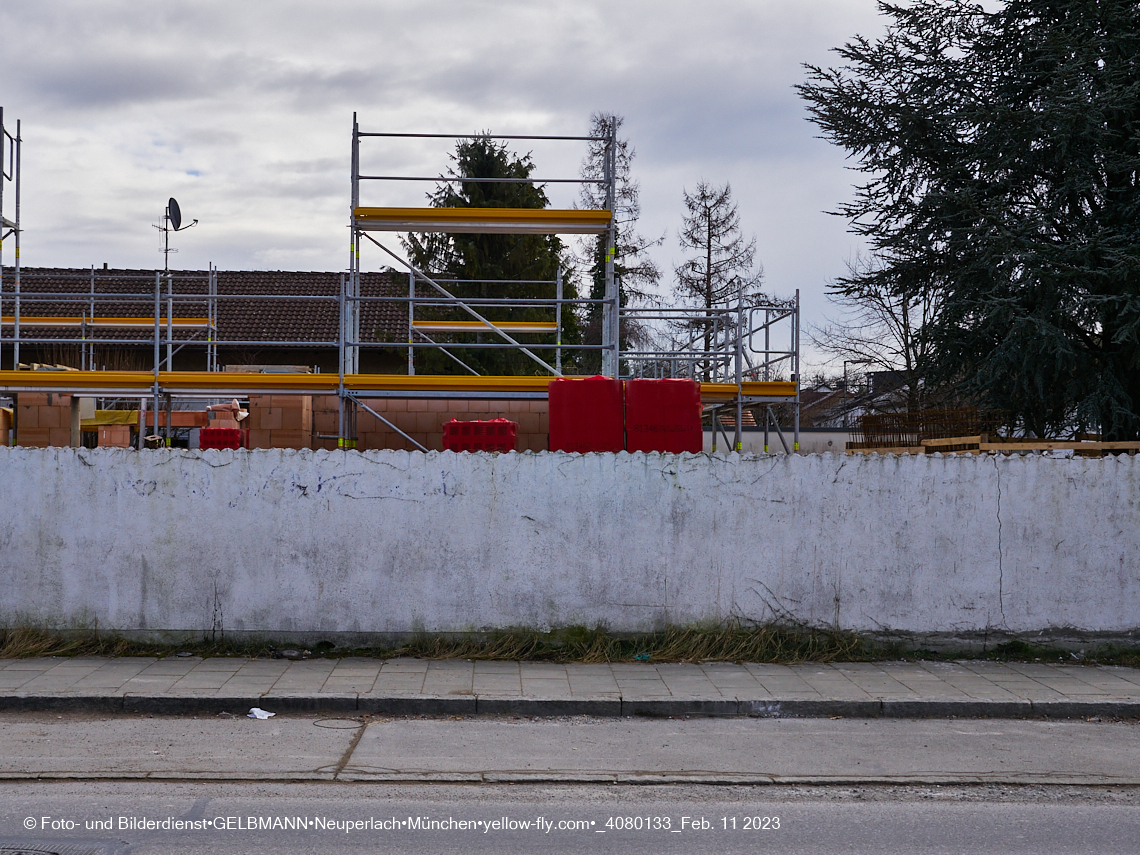 11.02.2023 - Baustelle Niederalmstraße 16 in Neuperlach